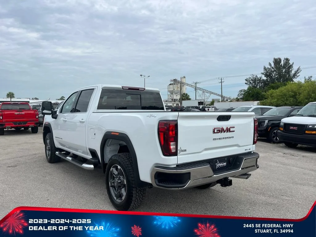 New 2026 Summit White GMC SLE image 5