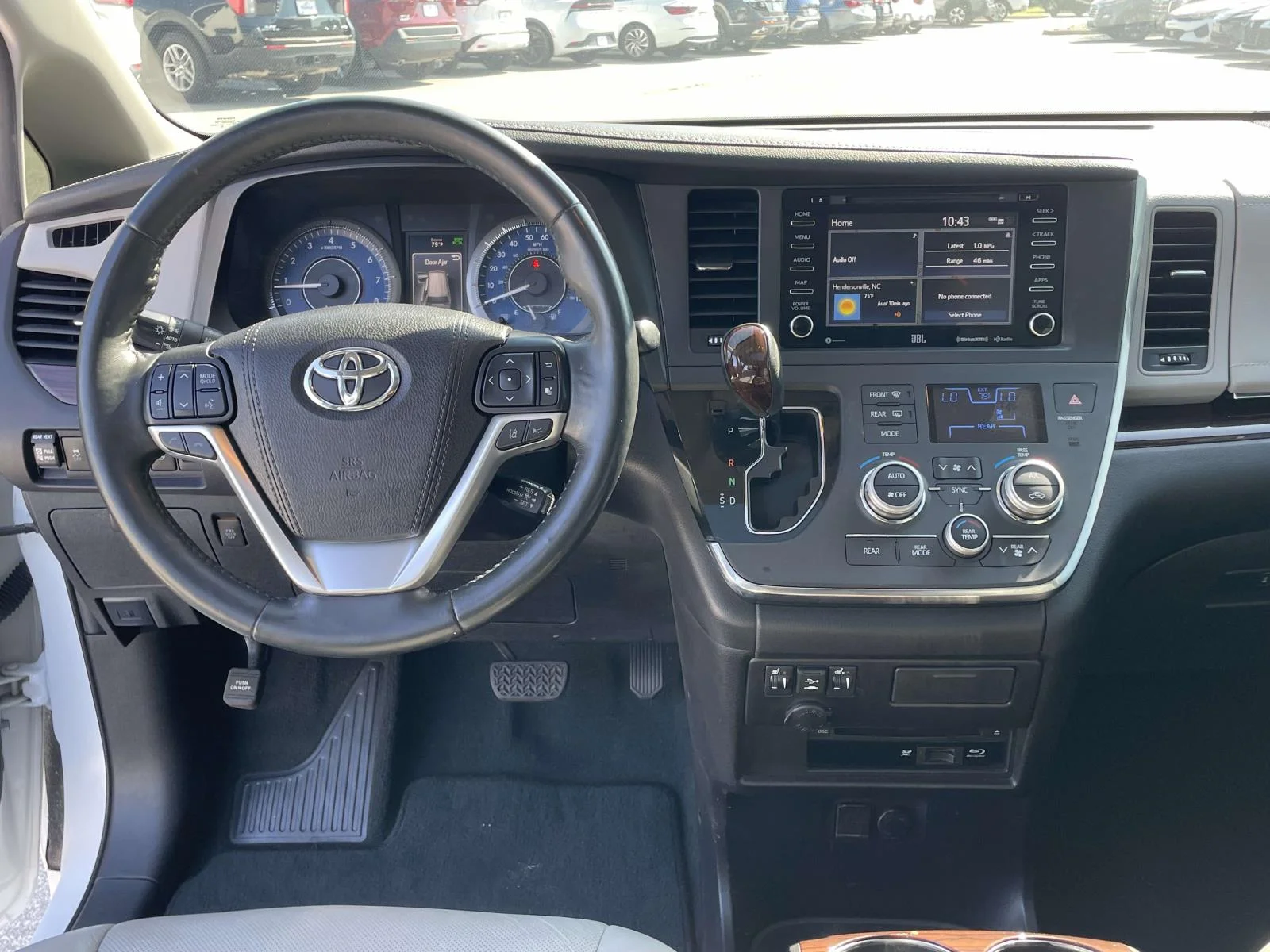 Used 2019 Blizzard Pearl Toyota Limited Premium image 5