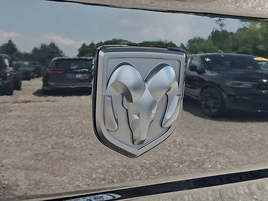 Used 2024 Diamond Black Crystal Pearlcoat Ram Warlock image 32