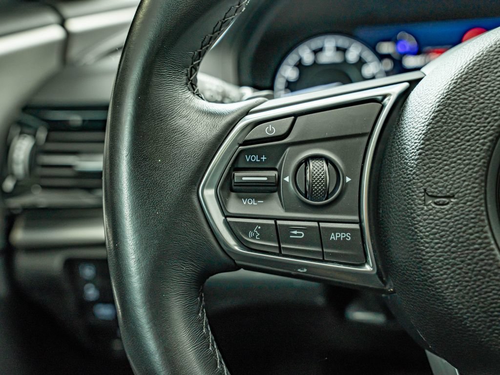 Used 2021 Black Acura  image 21