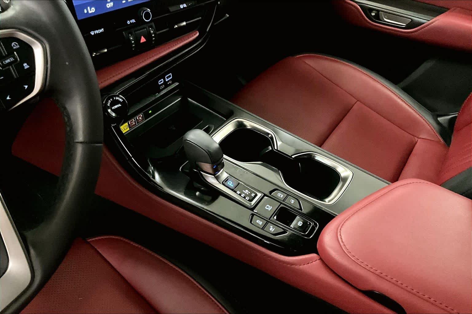 Used 2023 Caviar Lexus Premium image 32