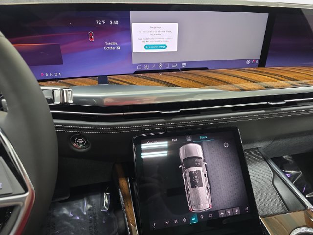 2026 Cadillac Escalade Platinum Sport - Photo 16