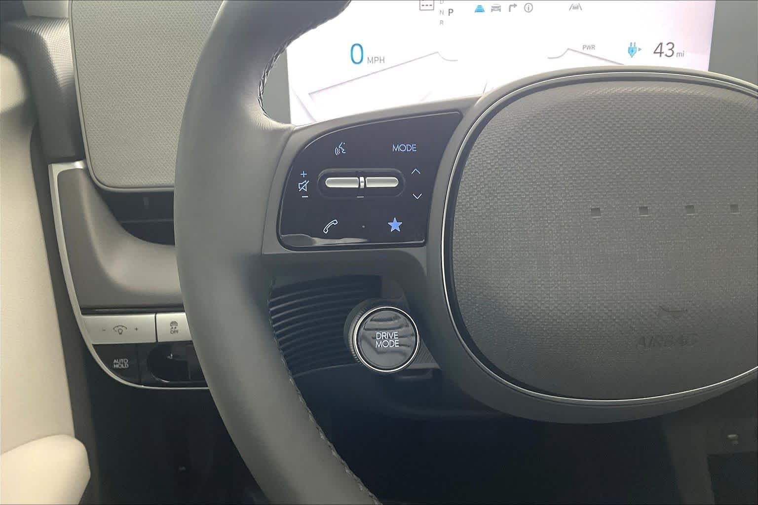 Used 2024 Lucid Blue Hyundai SEL image 23