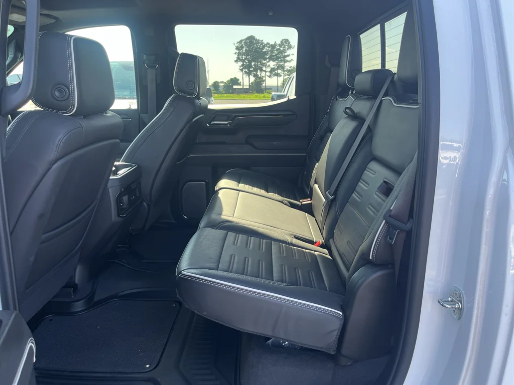 Used 2023 Summit White GMC AT4X image 22