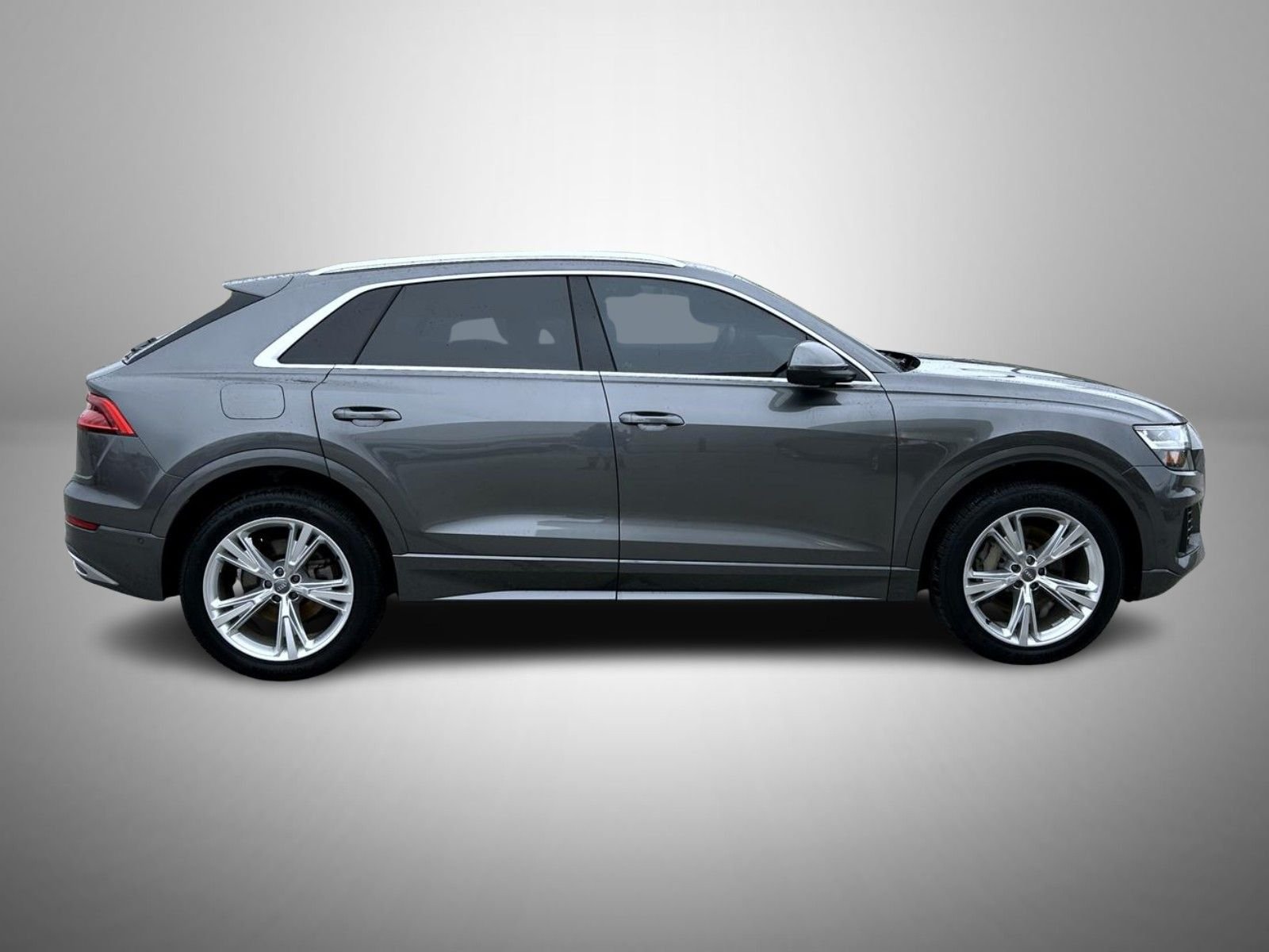 Used 2019  Audi 3.0T Premium Plus image 4