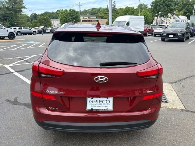 Used 2019 Red Hyundai Value image 6