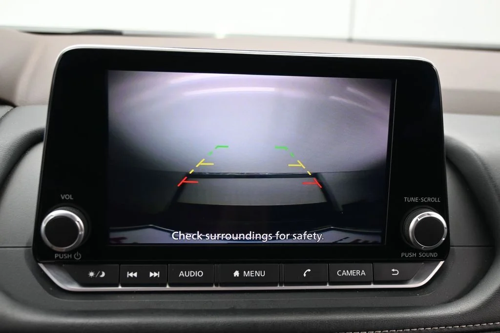 Used 2023 Black Nissan S image 15