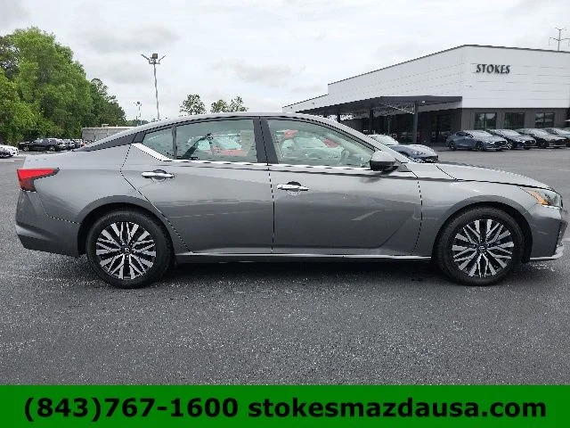 Used 2023 Gray Nissan 2.5 SV image 6