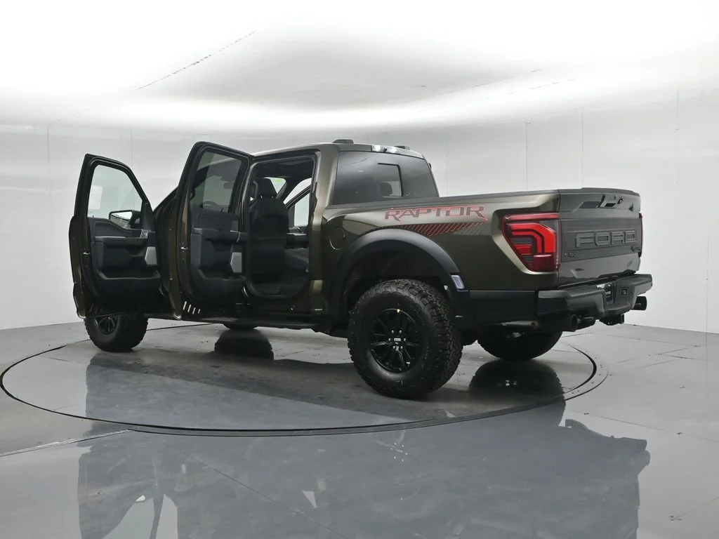 New 2026 Shelter Green Ford Raptor image 36