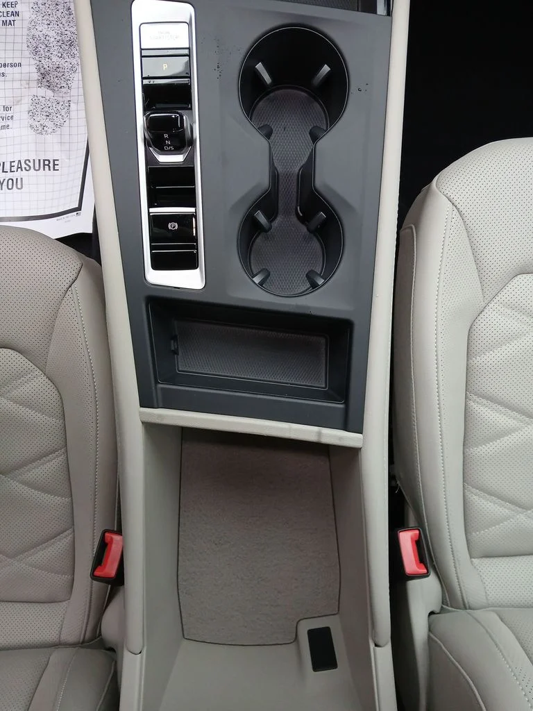 New 2026 White Volkswagen 2.0T SE image 24