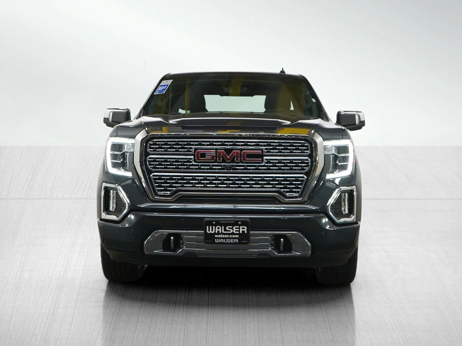 Used 2022 Hunter Metallic GMC Denali image 8