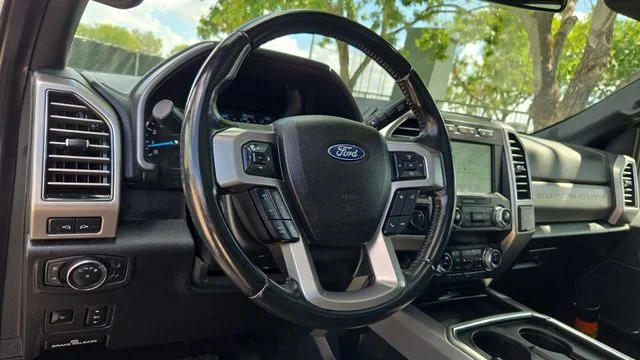 Used 2020 White Ford Platinum image 9
