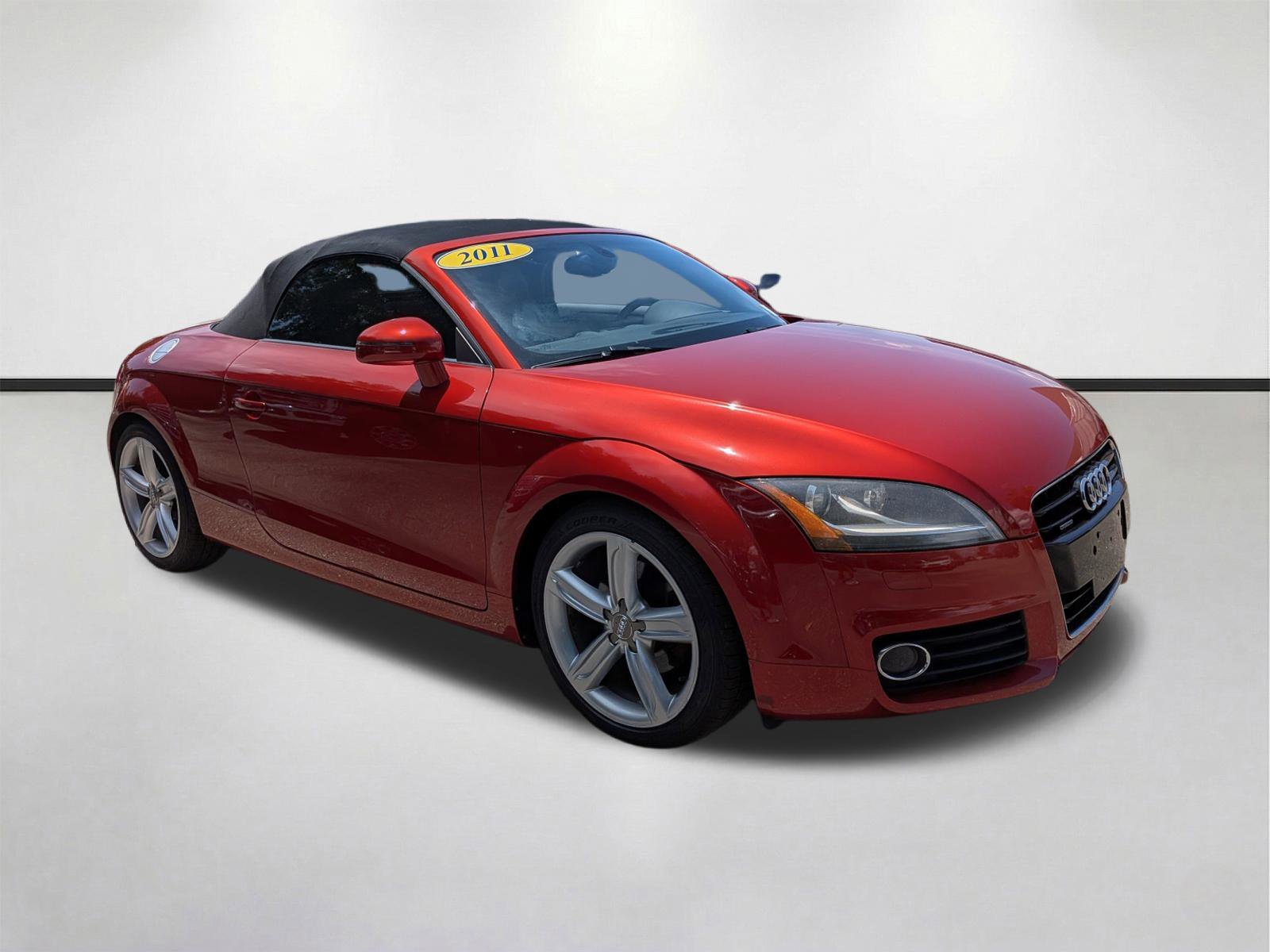2011 Audi TT 2.0T quattro S tronic Premium Plus's photo