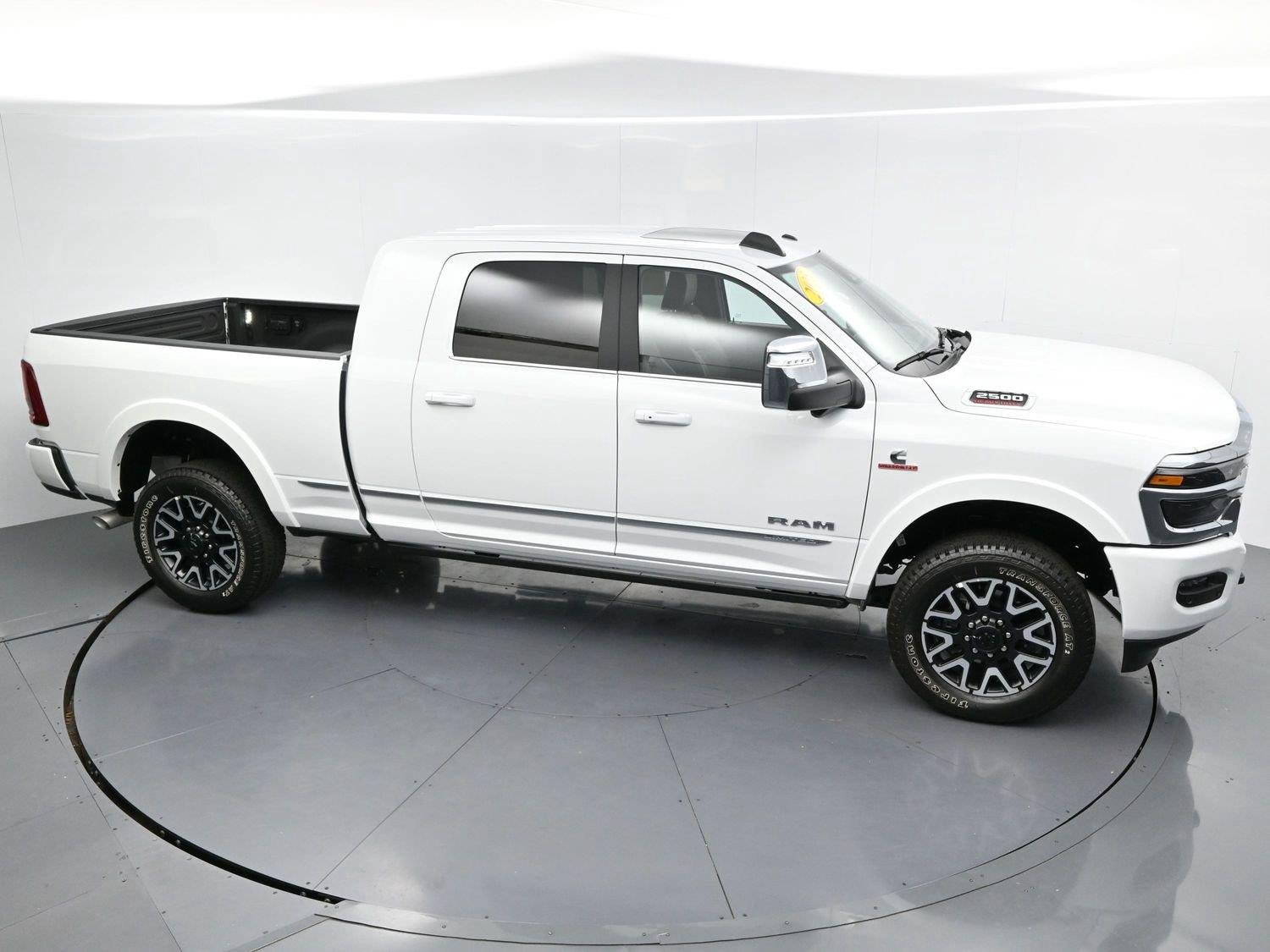 Used 2025 Bright White Clearcoat Ram Limited image 43
