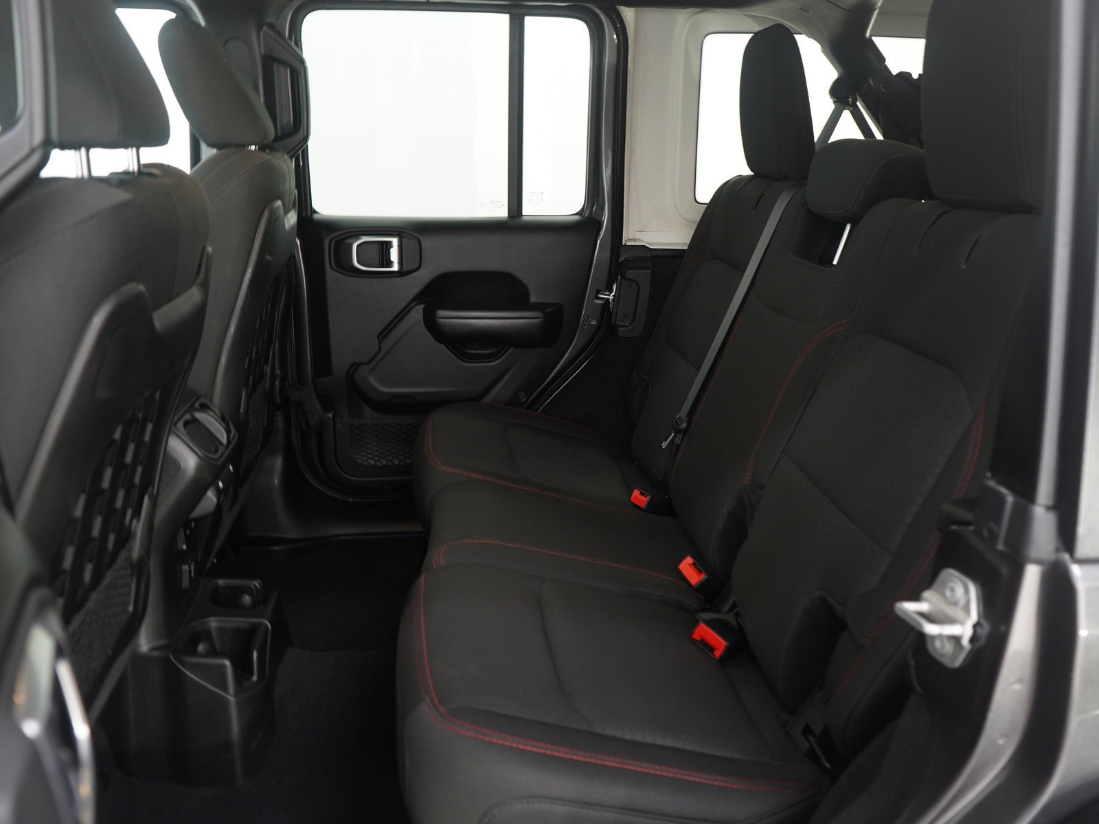 Used 2019 Granite Crystal Metallic Clearcoat Jeep Unlimited Rubicon image 14