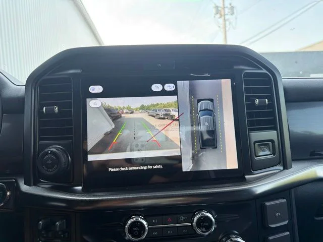 New 2026 Star White Metallic Tri-Coat Ford Lariat® image 35