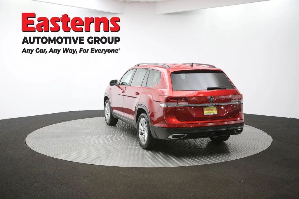 Used 2022 Red Volkswagen 3.6L V6 SE w/Technology image 61