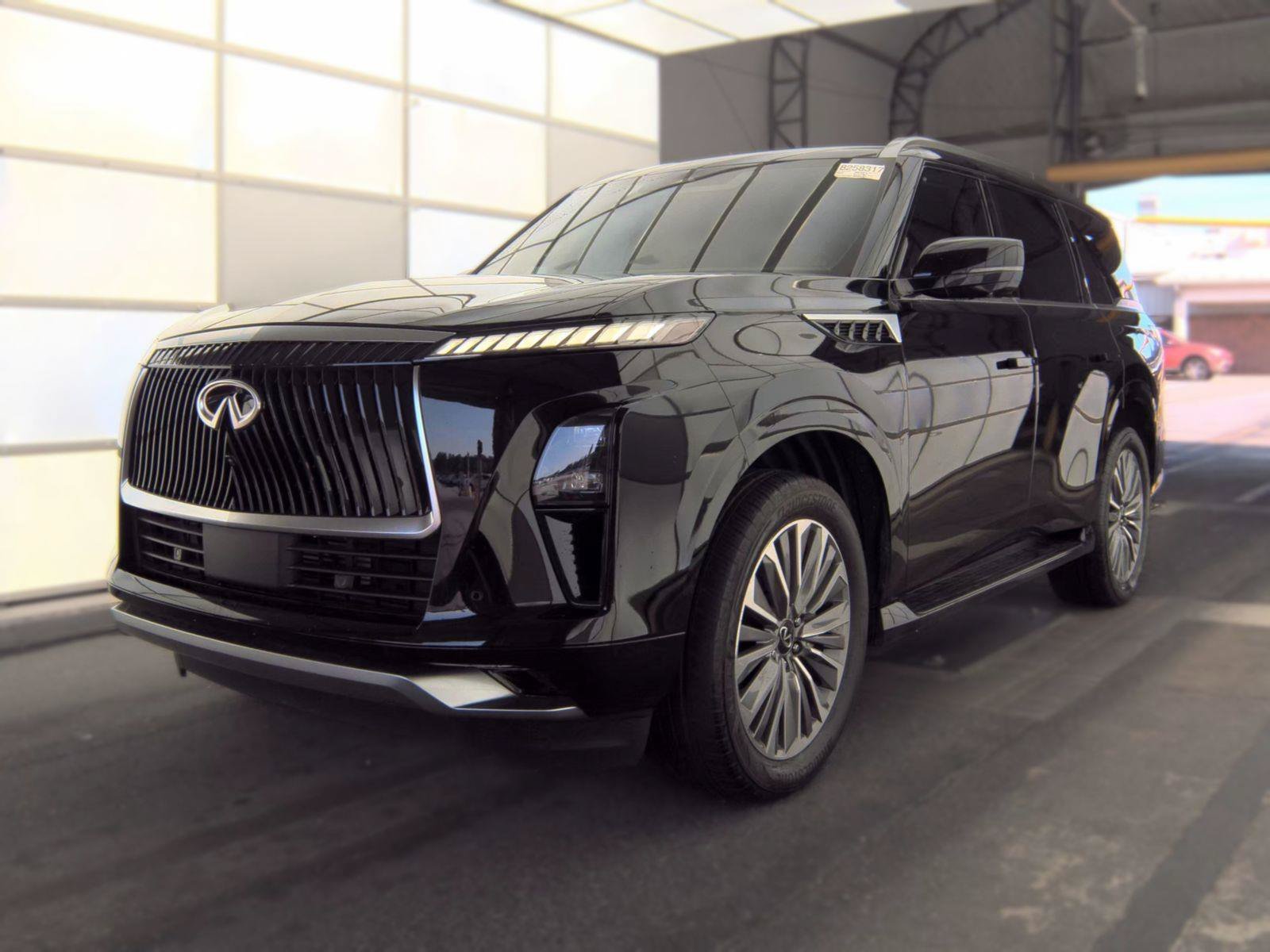 Certified Used 2025 Black INFINITI LUXE image 13