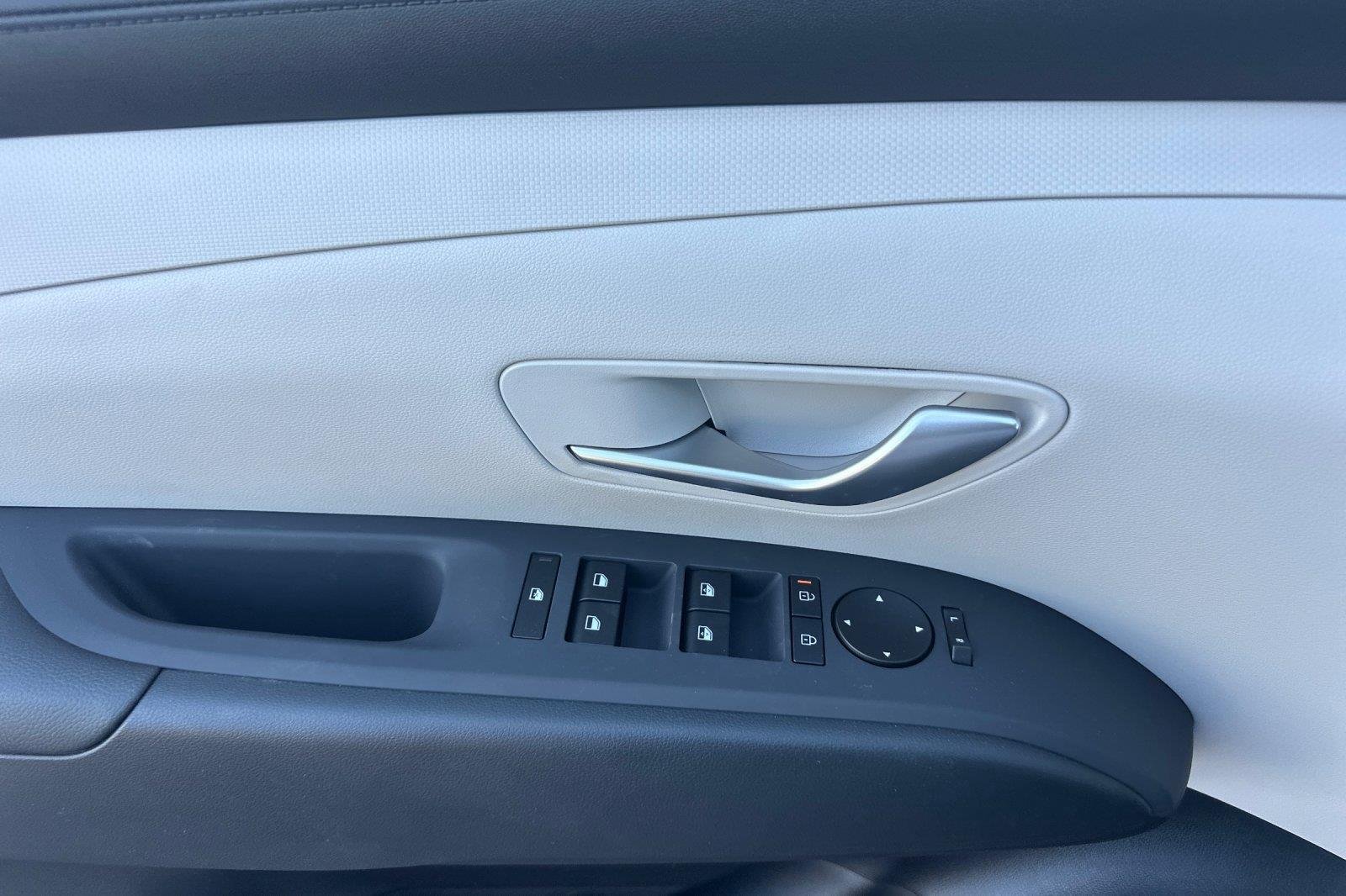 New 2026 Ecotronic Gray Hyundai SEL image 11