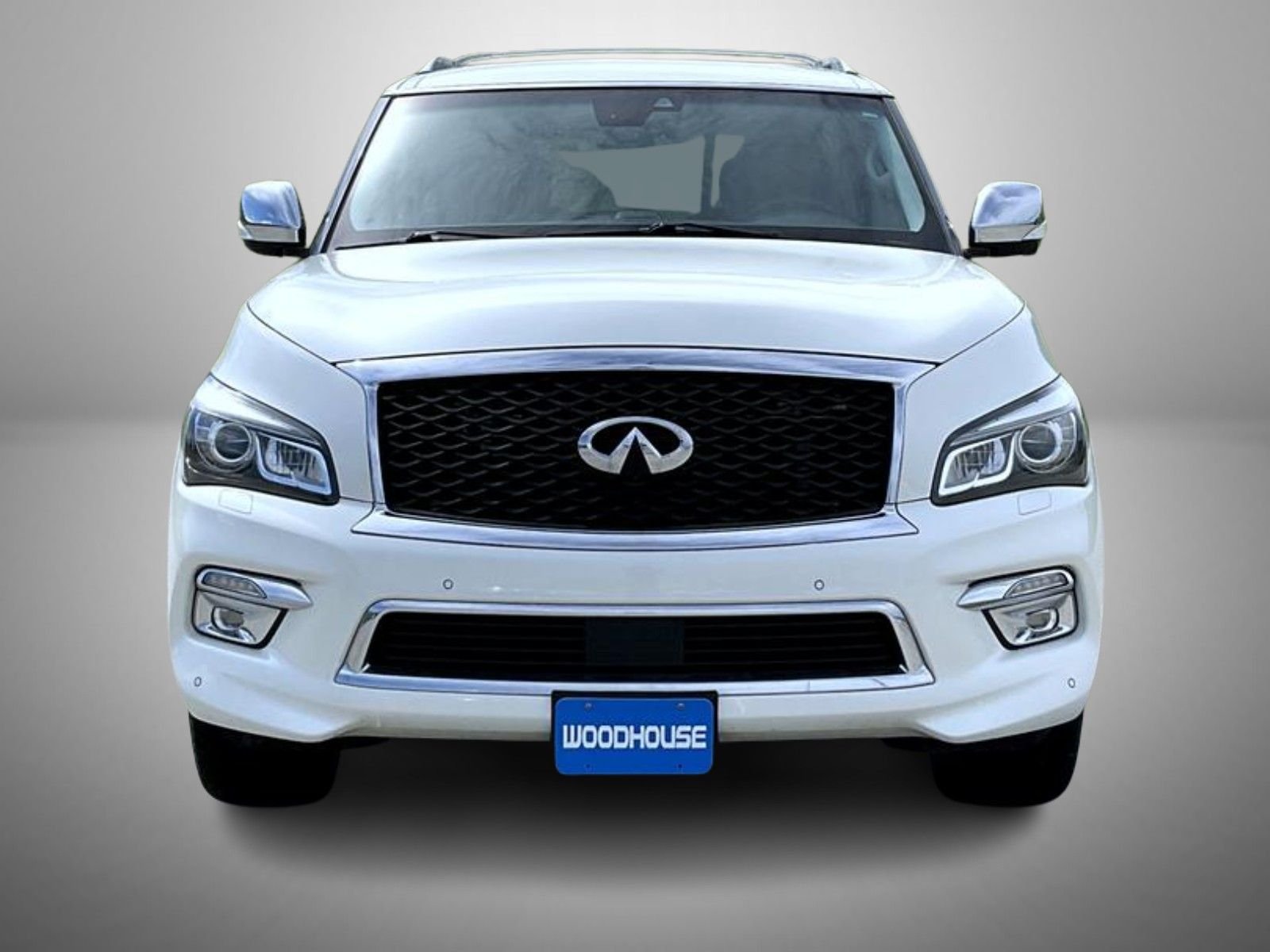 Used 2017 White INFINITI Base image 2
