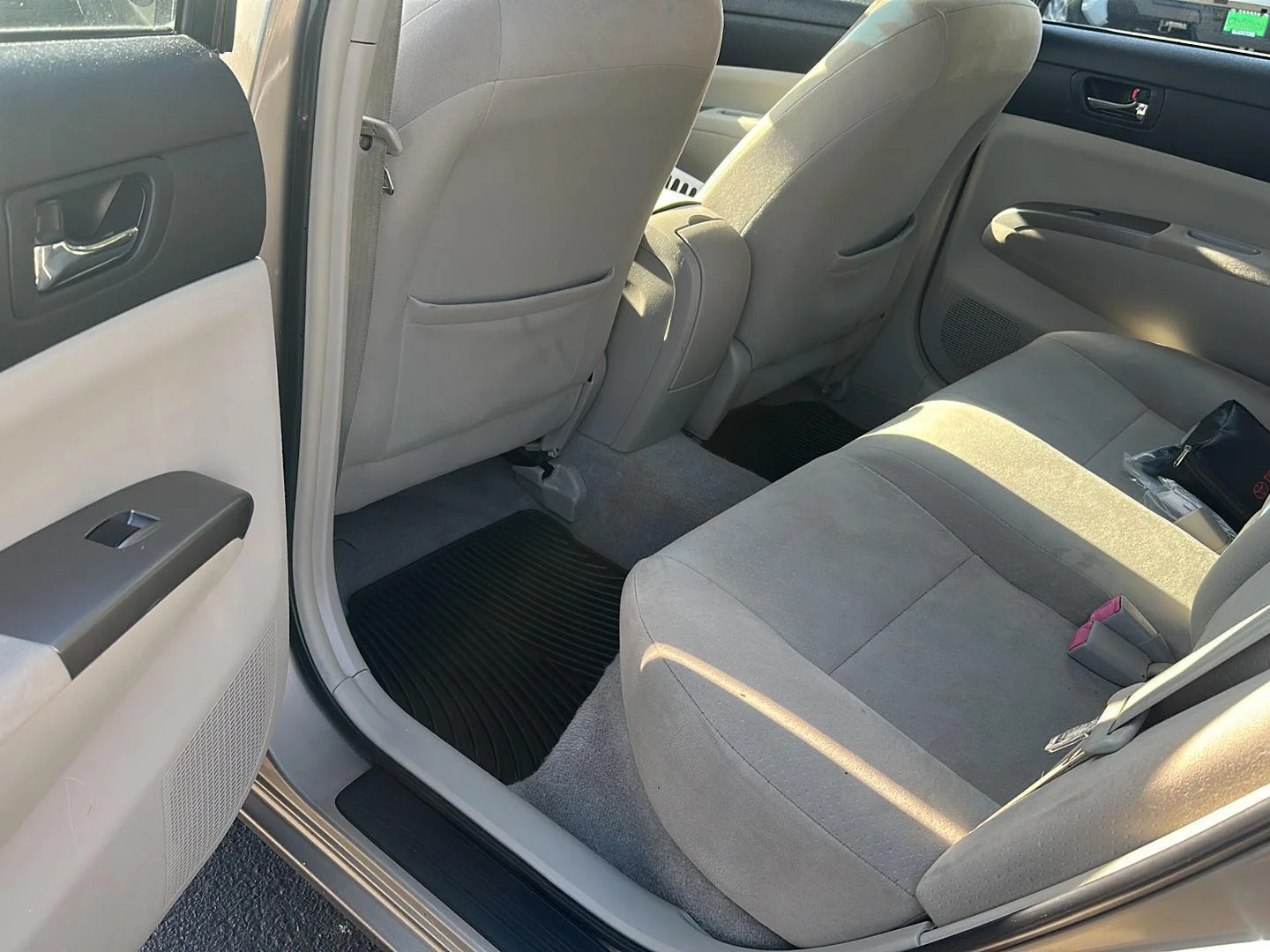 Used 2008  Toyota Base image 7