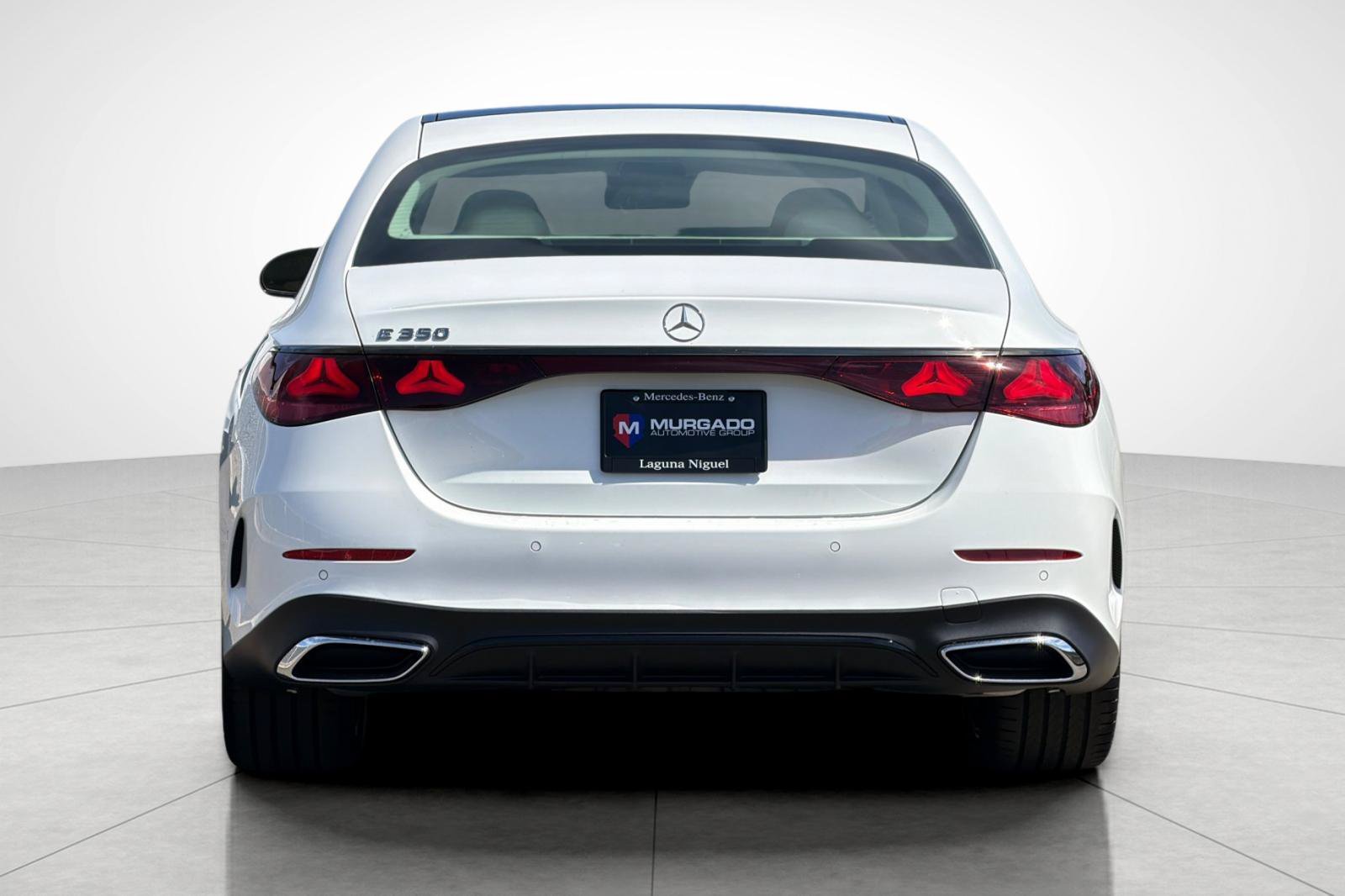New 2027 Polar White Mercedes-Benz E 350 image 9