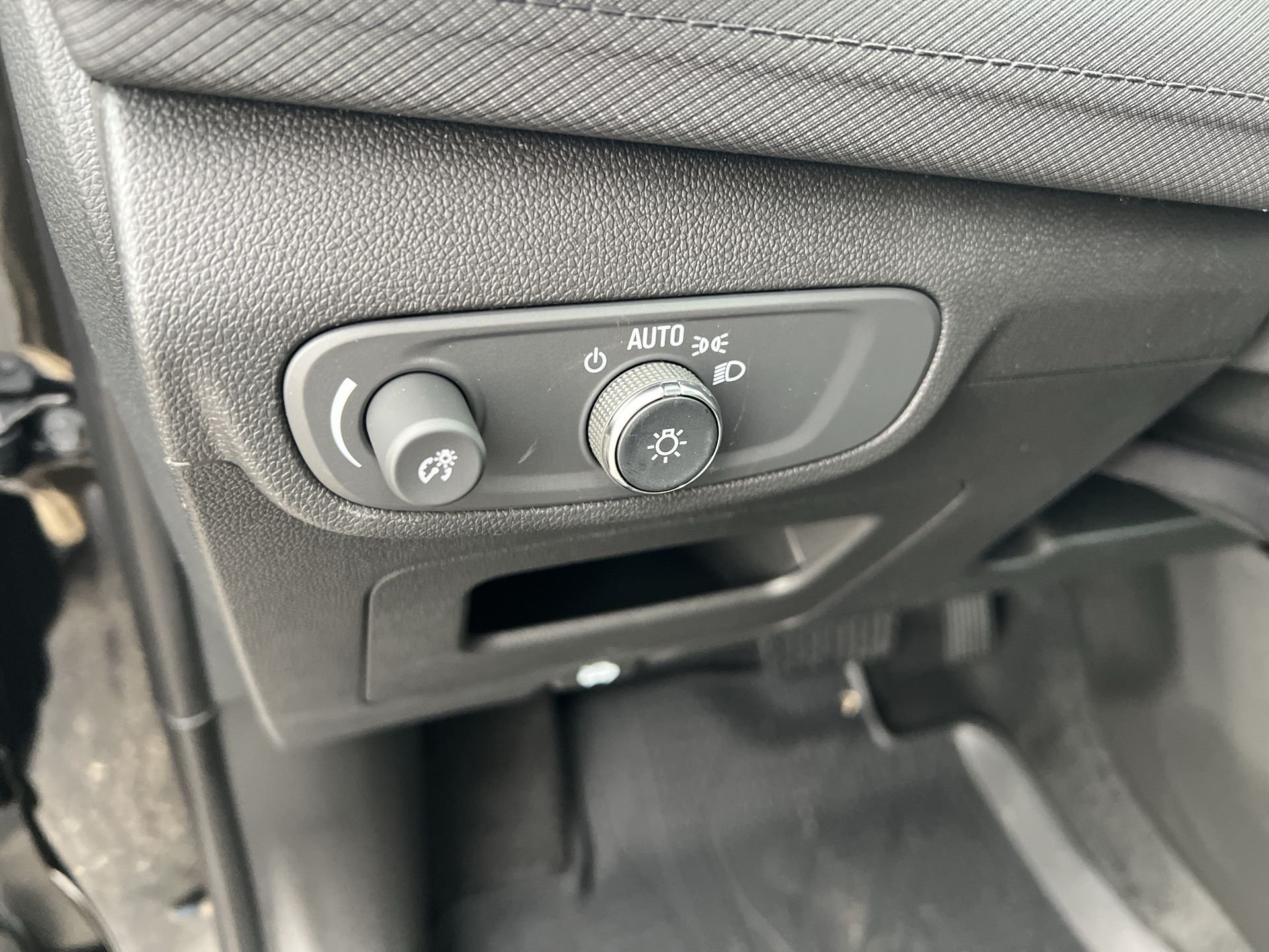 2026 Chevrolet Trailblazer LT - Photo 12