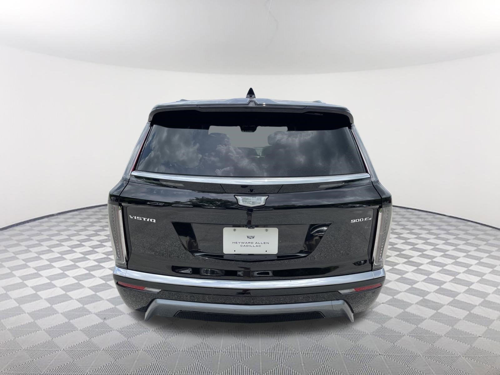 2026 Cadillac VISTIQ Luxury - Photo 3