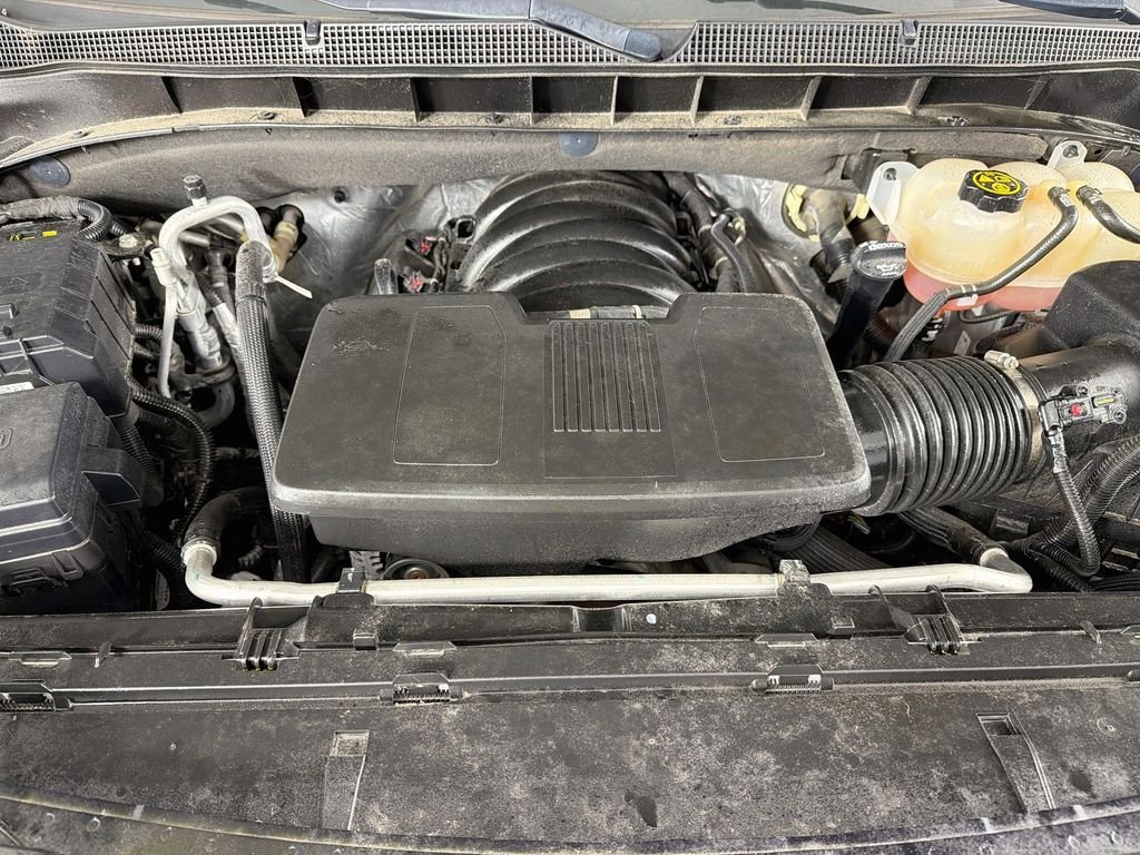 Used 2022 Midnight Blue Metallic Chevrolet Z71 image 33