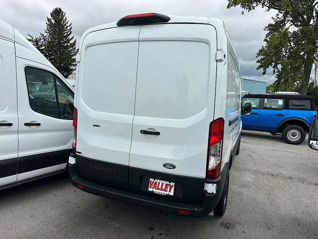 New 2027 Oxford White Ford Cargo Van image 5