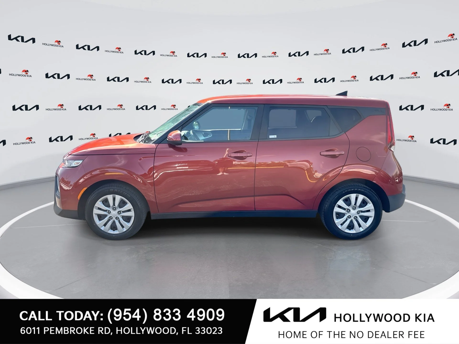 Used 2022 Mars Orange Kia LX image 5