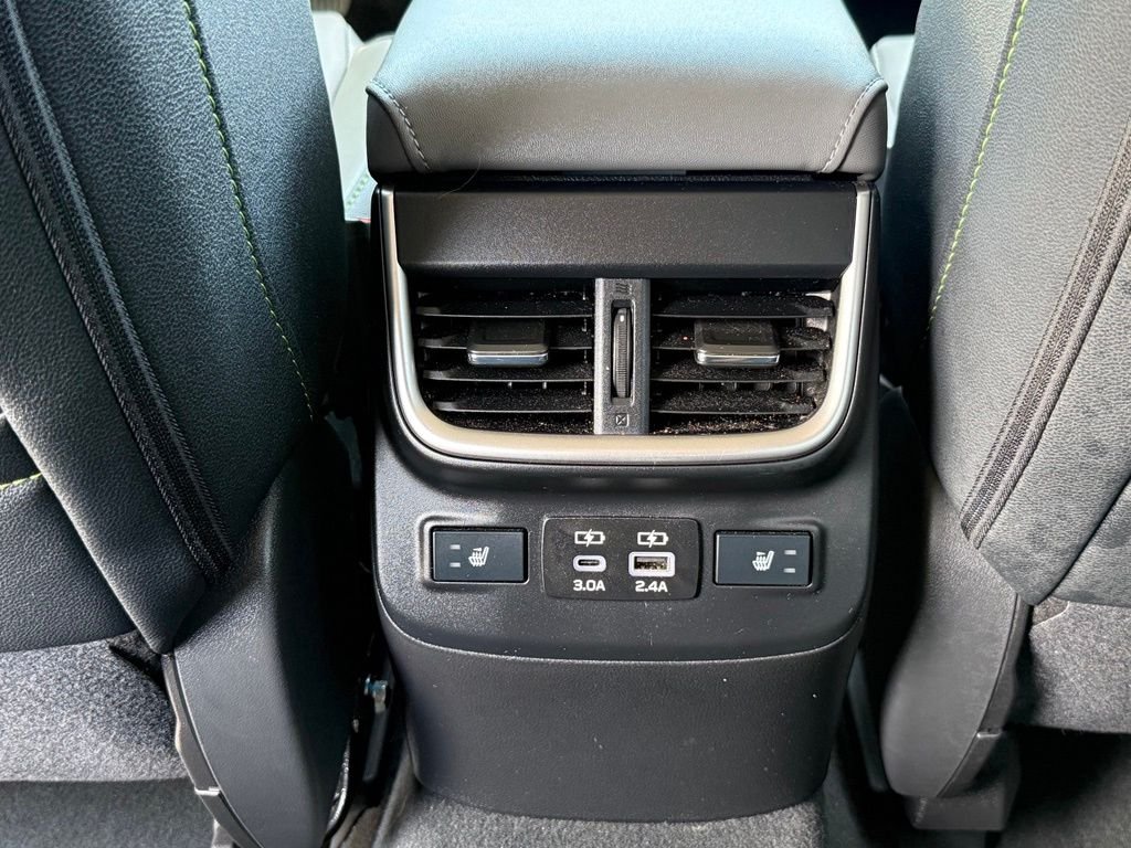Used 2024 White Subaru Onyx Edition XT image 26