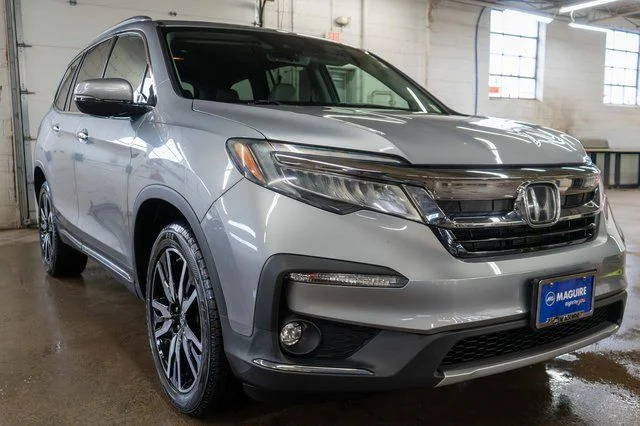Used 2020 Gray Honda Touring image 4