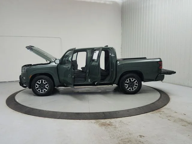 Used 2023 Green Nissan SV image 13