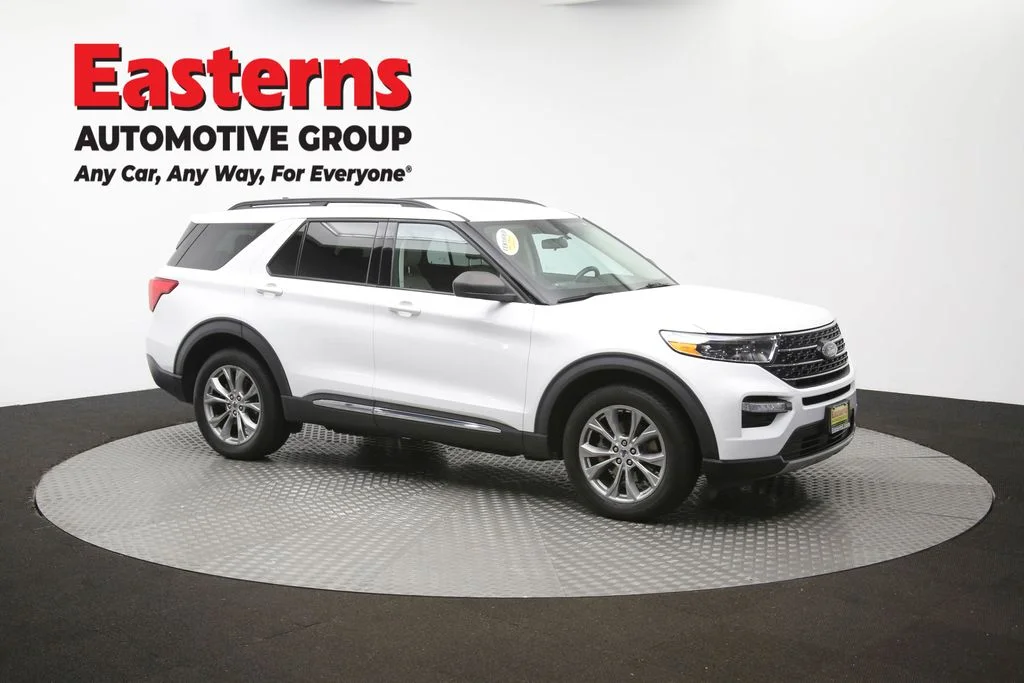 Used 2022 White Ford XLT image 51