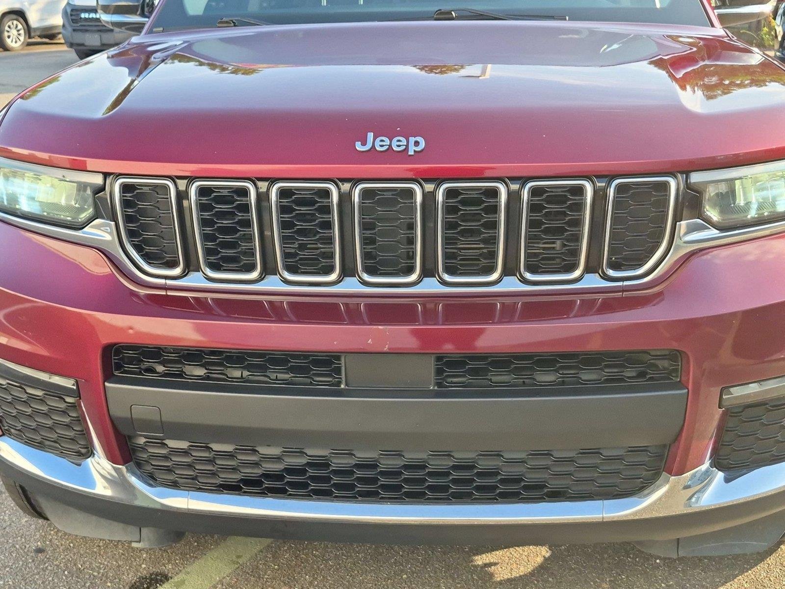 Used 2021 Velvet Red Pearlcoat Jeep Limited image 13