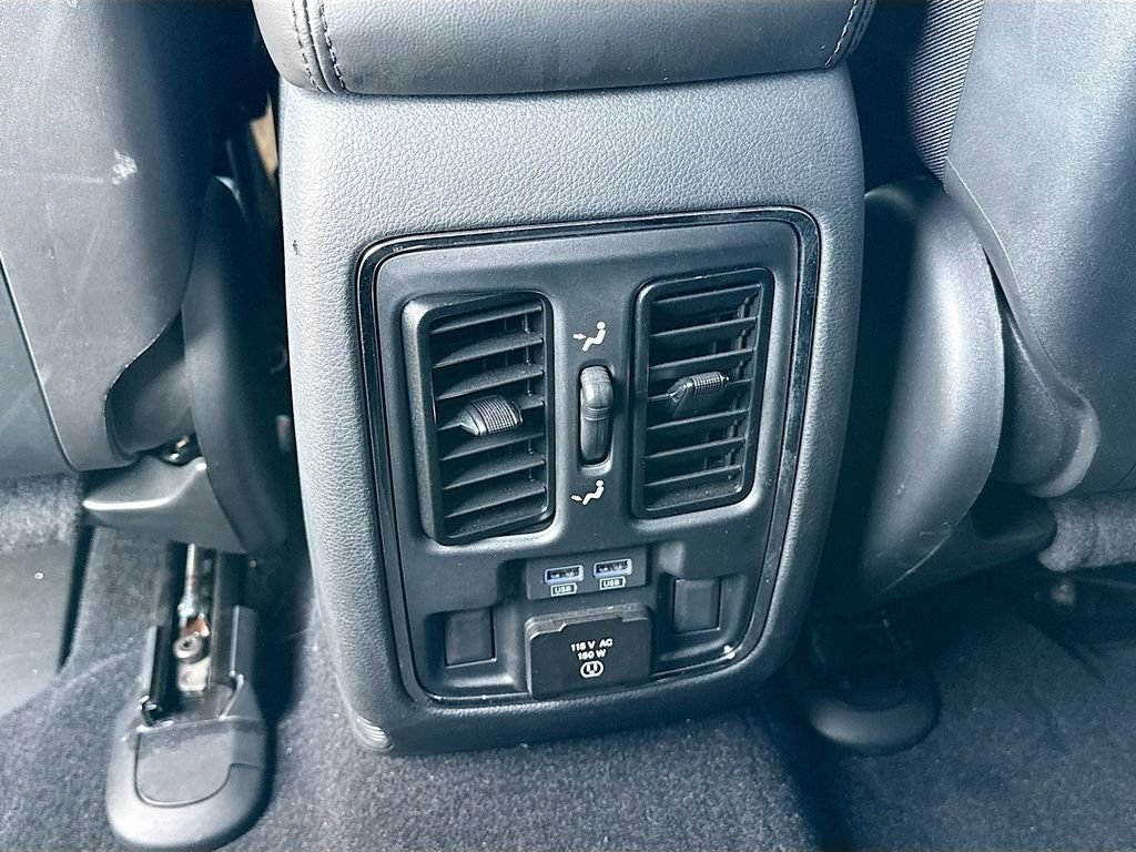 Used 2020 Gray Jeep Limited image 19
