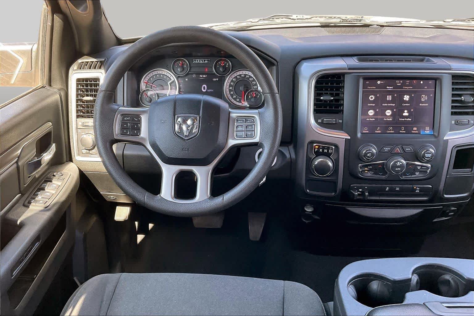 Pre-Owned 2022 Ram 1500 Classic Warlock