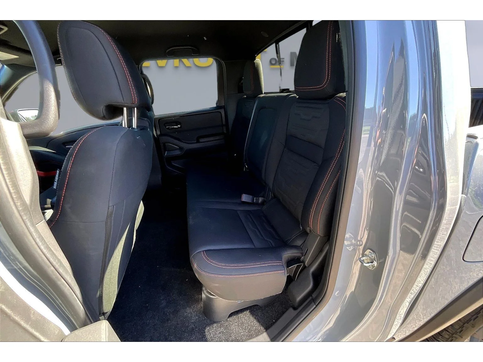 Used 2025  Nissan PRO-4X image 18