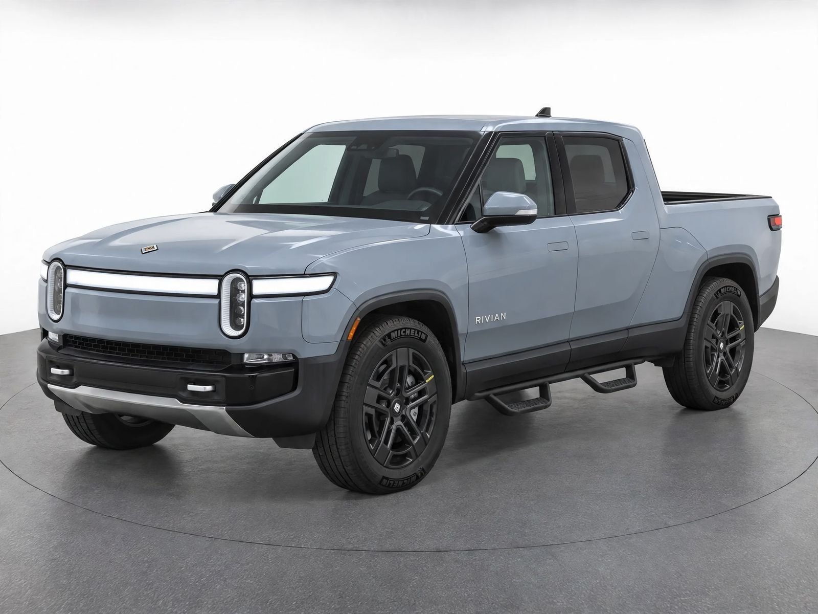 Used 2023 Limestone Rivian Adventure image 1
