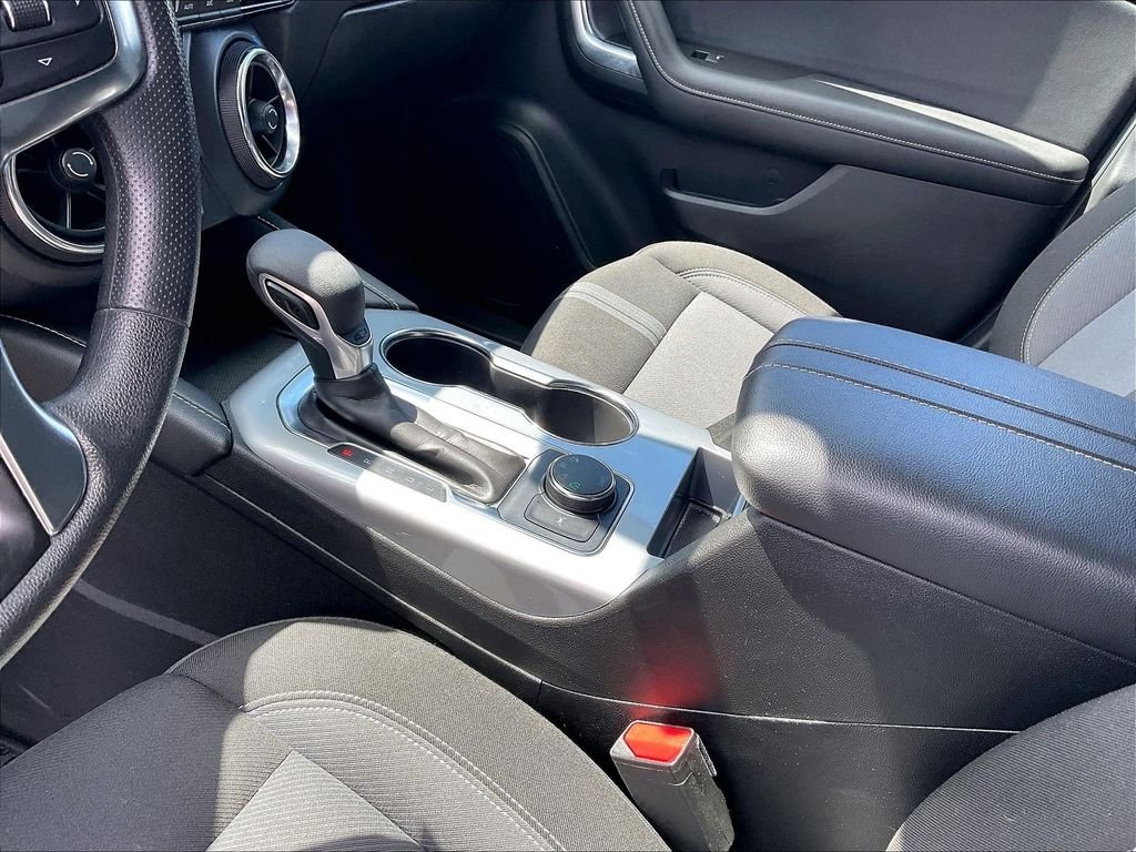 Used 2025 Black Chevrolet LT image 19