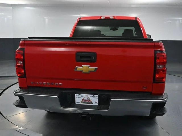 Used 2016 Red Chevrolet LT image 4