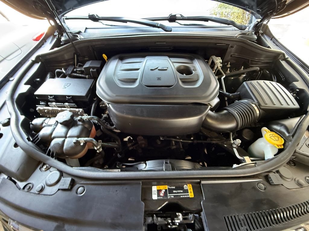 Used 2021 Black Jeep Laredo E image 20
