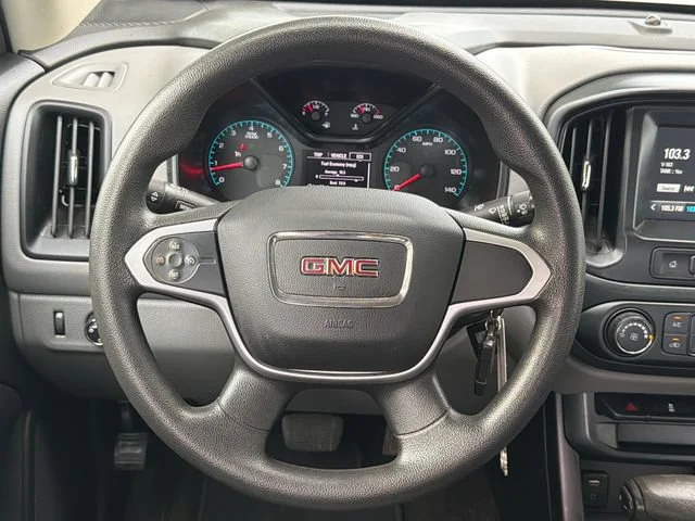 Used 2018 QUICKSILVER METALLIC GMC 2WD image 23