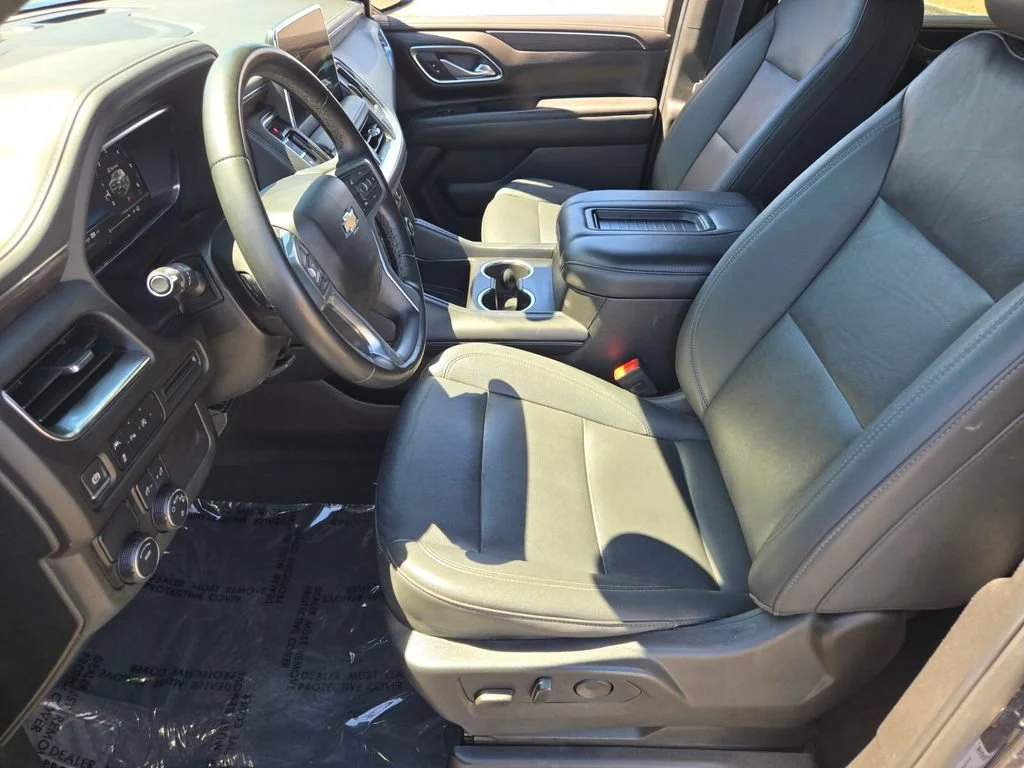 Used 2024 Midnight Blue Metallic Chevrolet LT image 10