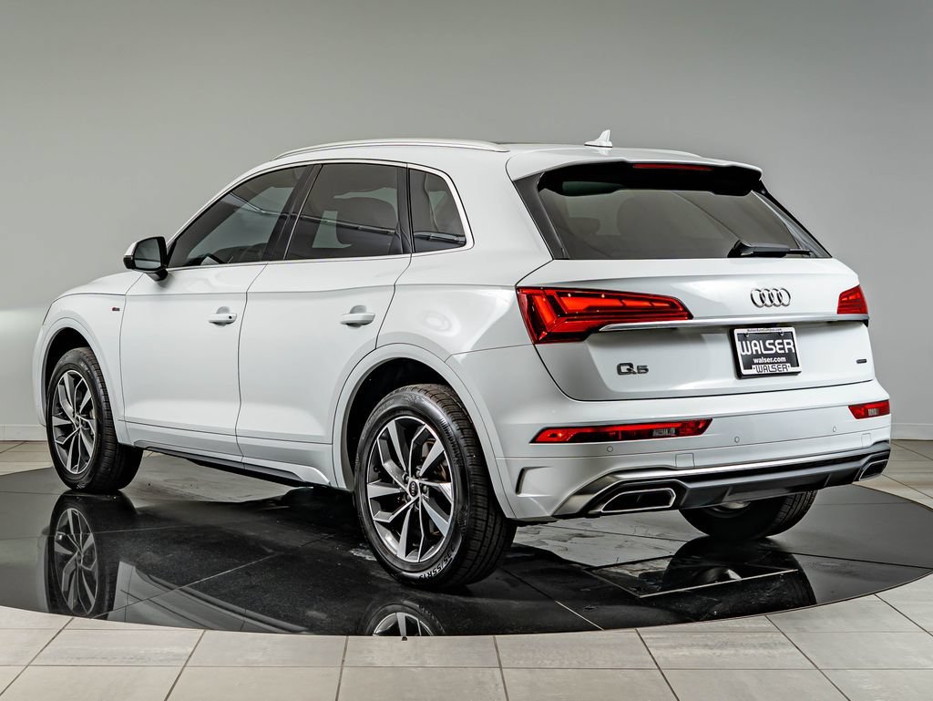 Used 2023 Glacier White Metallic Audi 45 S line Premium image 7
