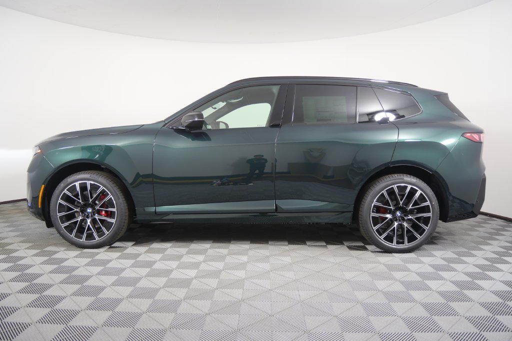New 2027 Vancouver Green Metallic BMW  image 7