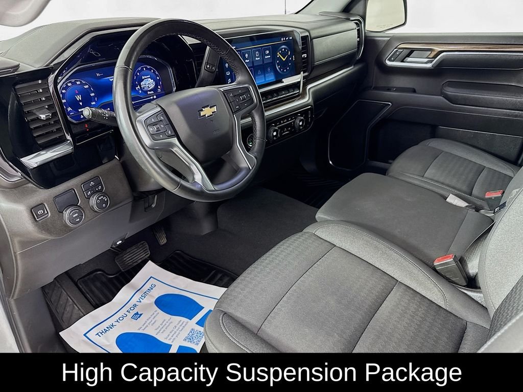 Used 2023 Sterling Gray Metallic Chevrolet LT image 10