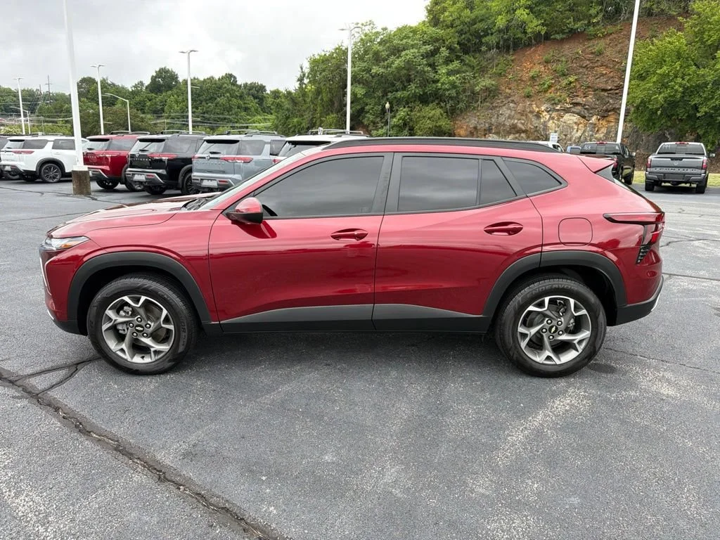 Used 2024 Crimson Metallic Chevrolet LT image 4