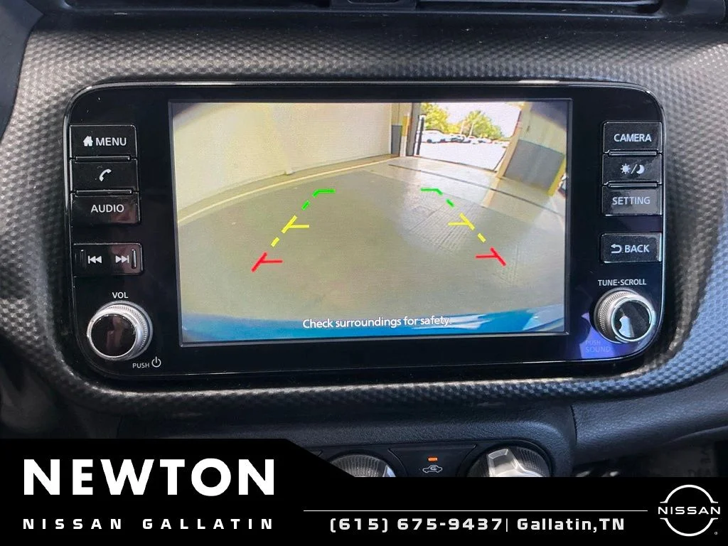 Used 2023 Electric Blue Metallic/Super Black Nissan SV image 8